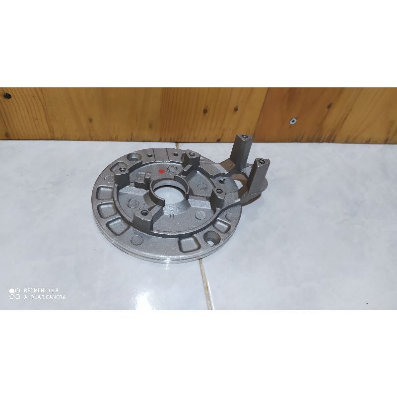 DUDUKAN SPUL LEPEK PLAT TATAKAN RUMAH SPOLL KEREN SPULL MOTOR HONDA WIN 100 ENGKEL