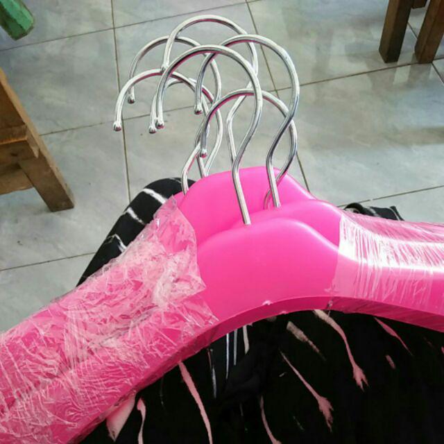 Hanger 181 Dewasa Pink