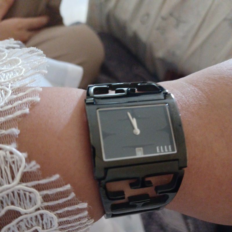 jam tangan Elle original