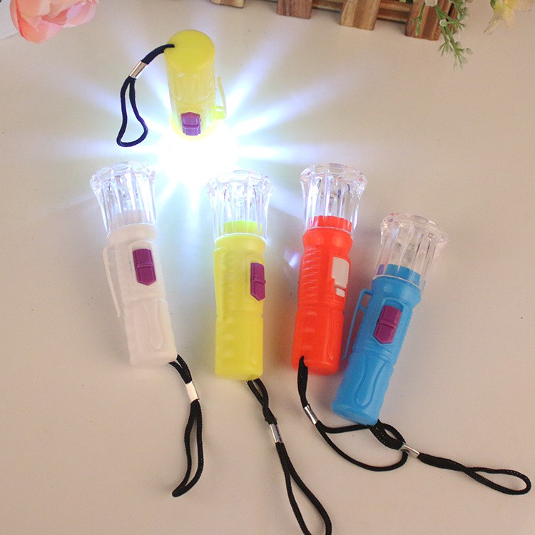 Senter Mini - Bright little flashlight