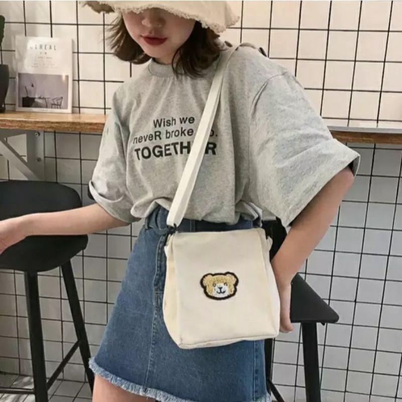 dem_sare / DS1122- KENNY BEAR Sling Bag Tas Selempang Canvas  Sling Bag Tas Selempang Mini Tas Selempang Wanita Fashion Korea Murah