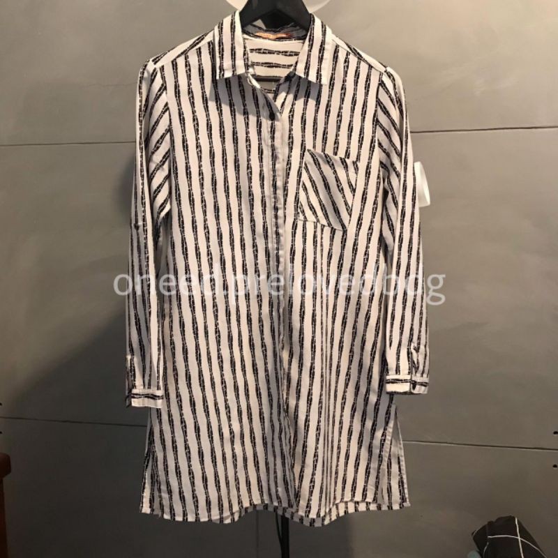 SALE Kemeja Salur Novel Mice Matahari (preloved stuff)