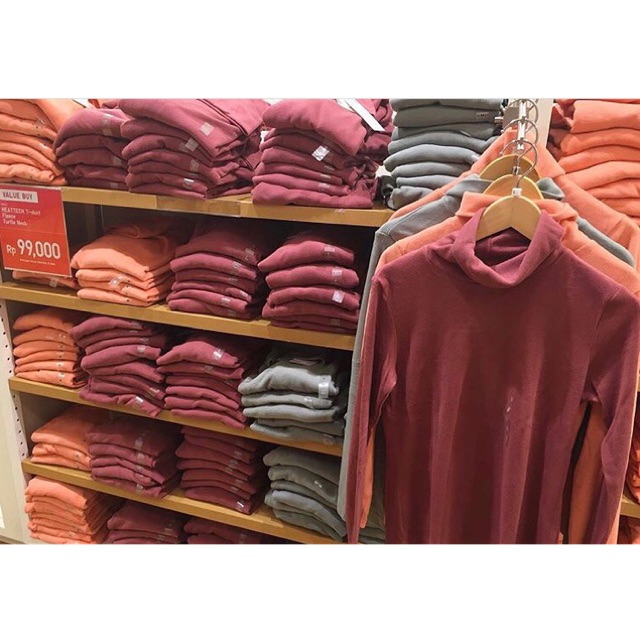 Uniqlo Heattech Women