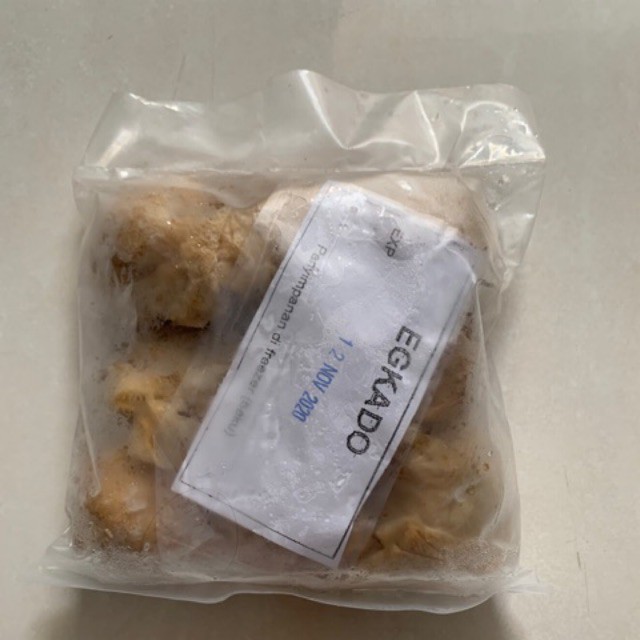 

IO Telor Puyuh Bungkus Kulit Tahu isi 8 (E g g k a d o)