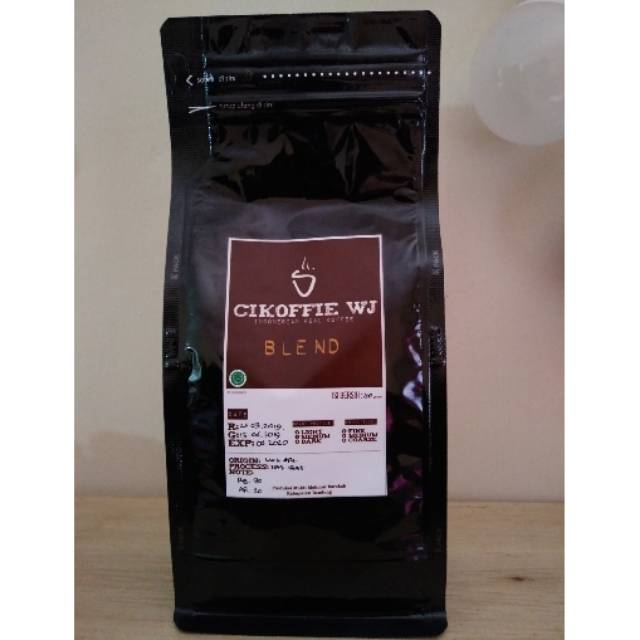 

Kopi House Blend Arabika & Robusta Cikoffie WJ 200gr
