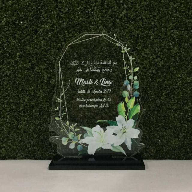 

JUAL Plakat akrilik, custom plakat, plakat wisuda, hadiah kesayangan, penghargaan kantor Pusat