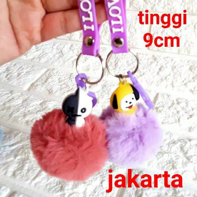 GANTUNGAN TAS KUNCI BT21 ATAU BTS POM POM KARET