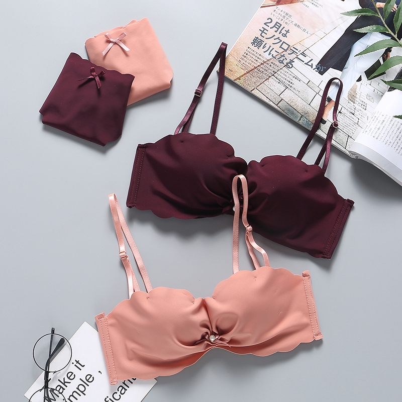 Set Bra Push Up Sexy Tanpa Kawat Celana  Dalam  Brief Warna 