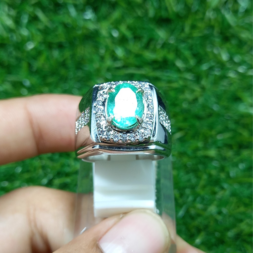 BATU ZAMRUD COLOMBIA ASLI