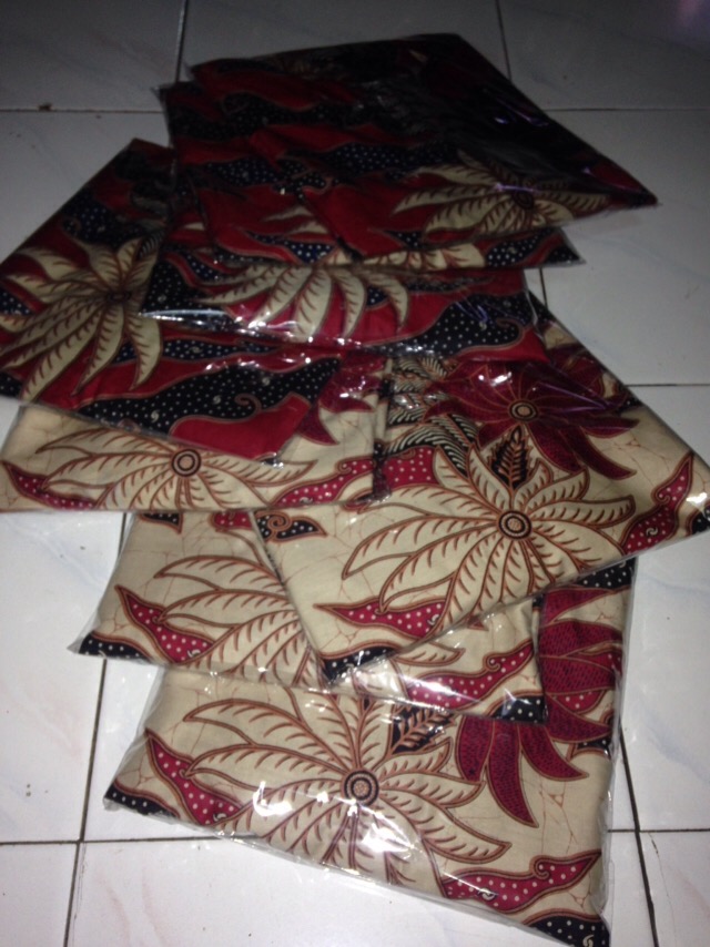 Atasan Batik Dolby Dolbi Dobby Doby Tenun Sutra Tulis Halus Katun Atbm Baron ,sarombit Atasan..