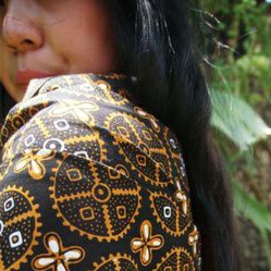 KAIN BATIK CAP ASLI KAIN BATIK WANITA KAIN BATIK MURAH LATAR HITAM BATIK LESMANA SOLO