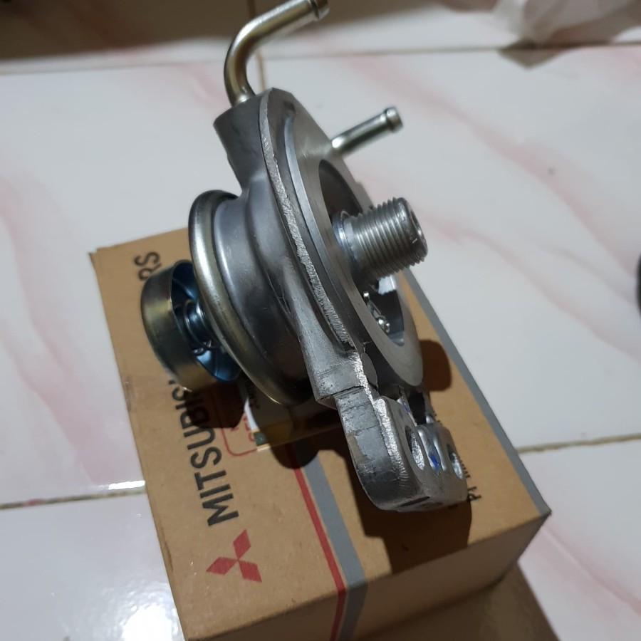 POMPA SOLAR FUEL PUMP MITSUBISHI L300 ORI GENUINE PARTS MMKSI