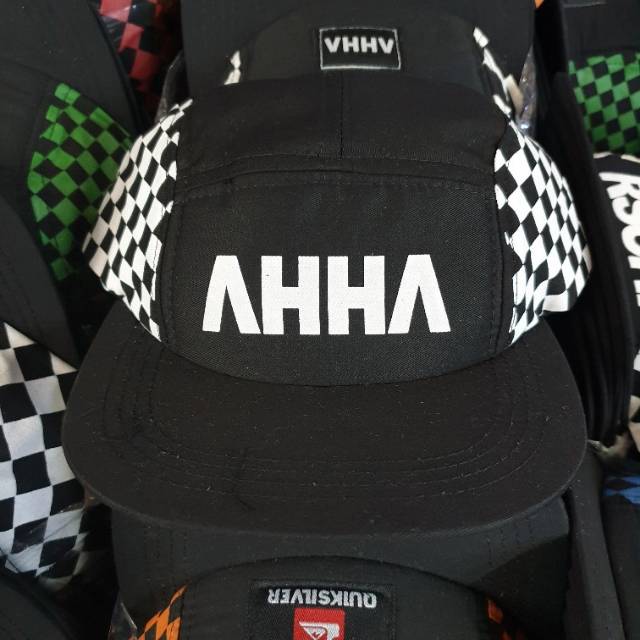 Topi HIPHOP Catur Putih FIVE PANEL AHHA RSCH Best Seller Snapback 5 PANEL CAPS