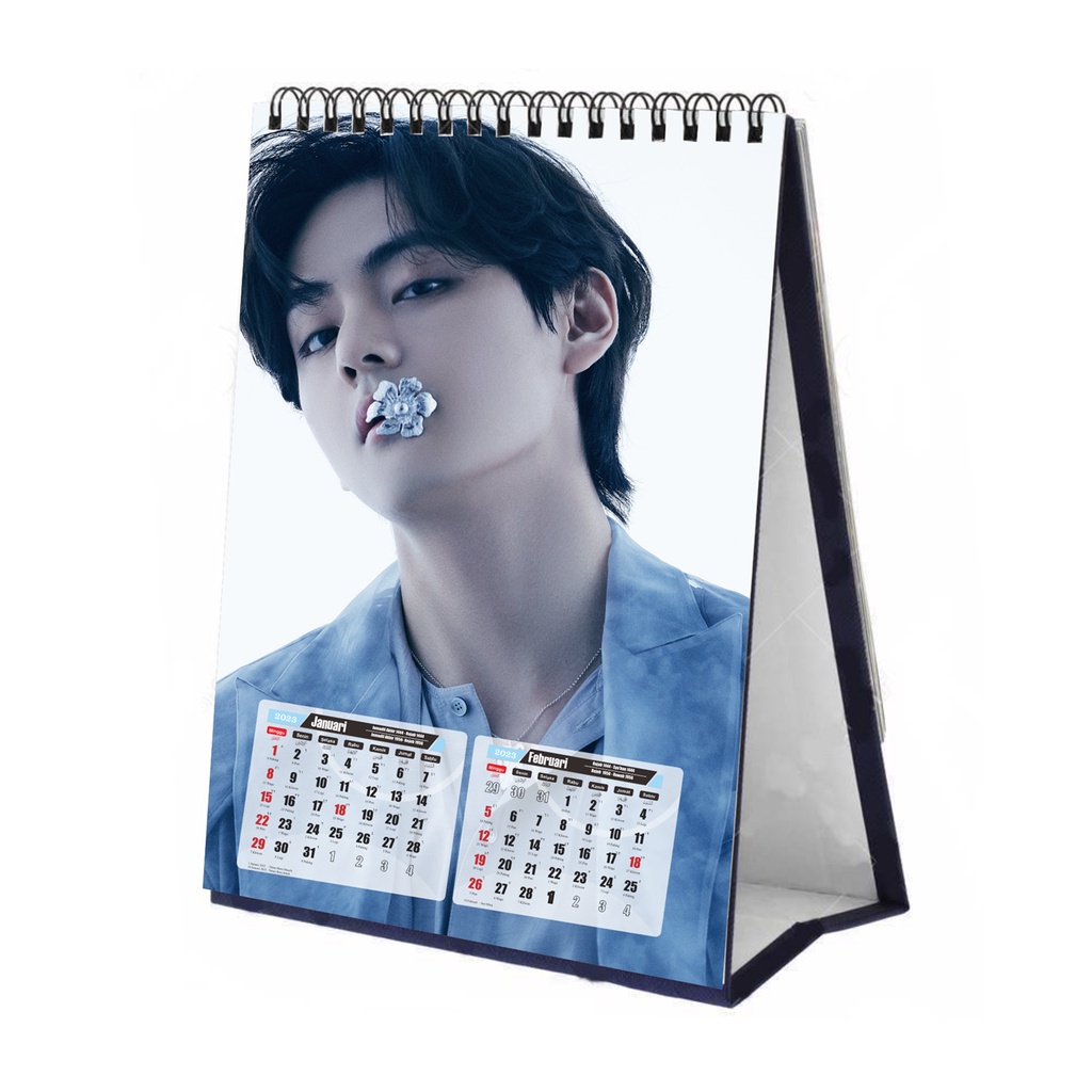 

2025 Kalender Duduk Hardcover BTS Bebas Custom
