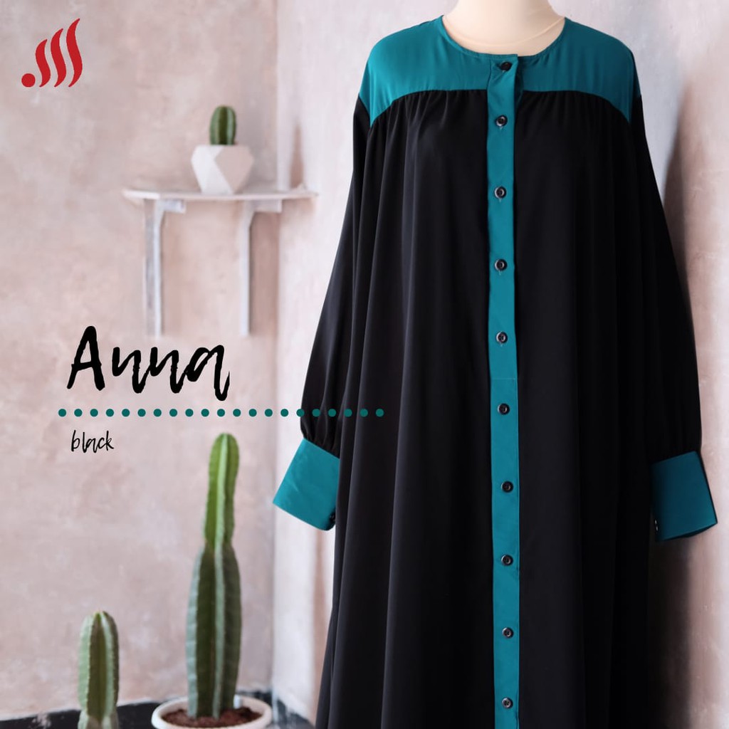 ANNA GAMIS BY SIDRA