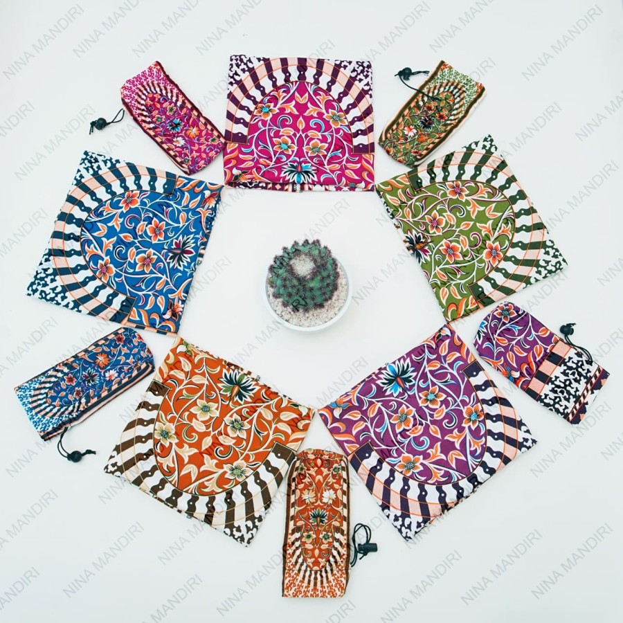 Sajadah Traveling Raudoh / Sajadah Traveling Dompet / Sajadah Traveling / Oleh-Oleh Haji&umroh