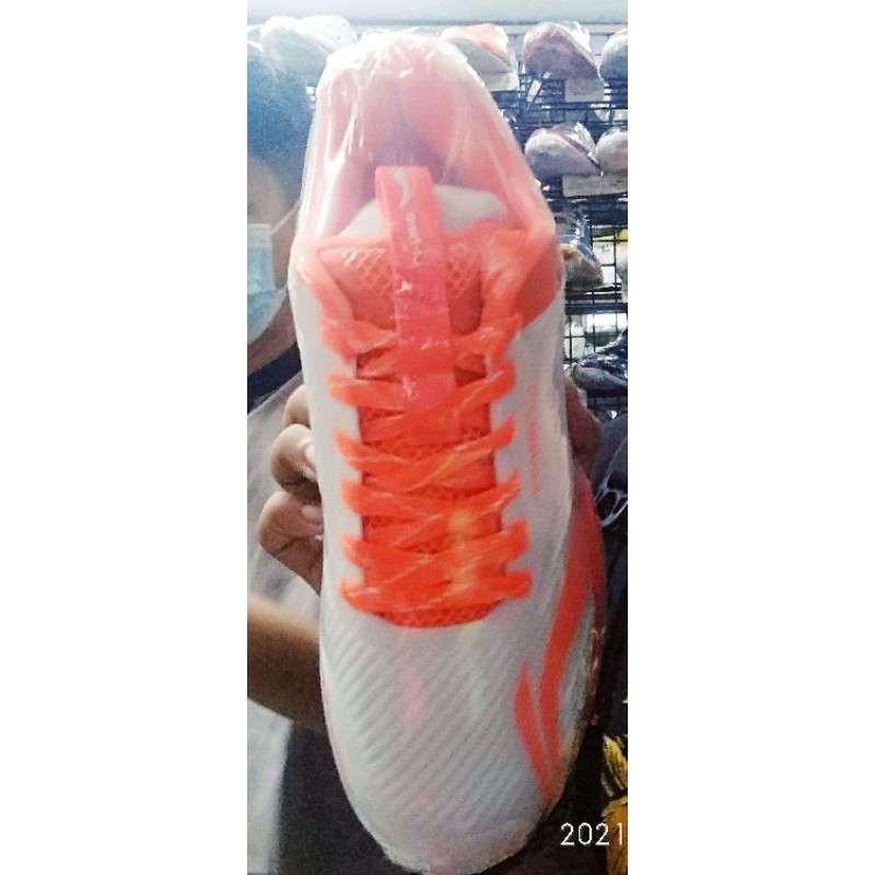 TERBARU SEPATU BADMINTON LINING CLOUD ACE G8 WHITE/ORANGE