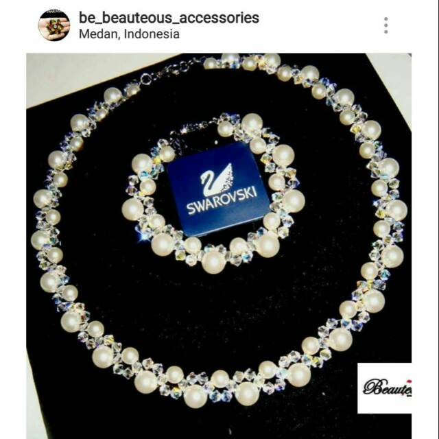 Kalung dan gelang mutiara swarovski. Bisa untuk anak dan dewasa