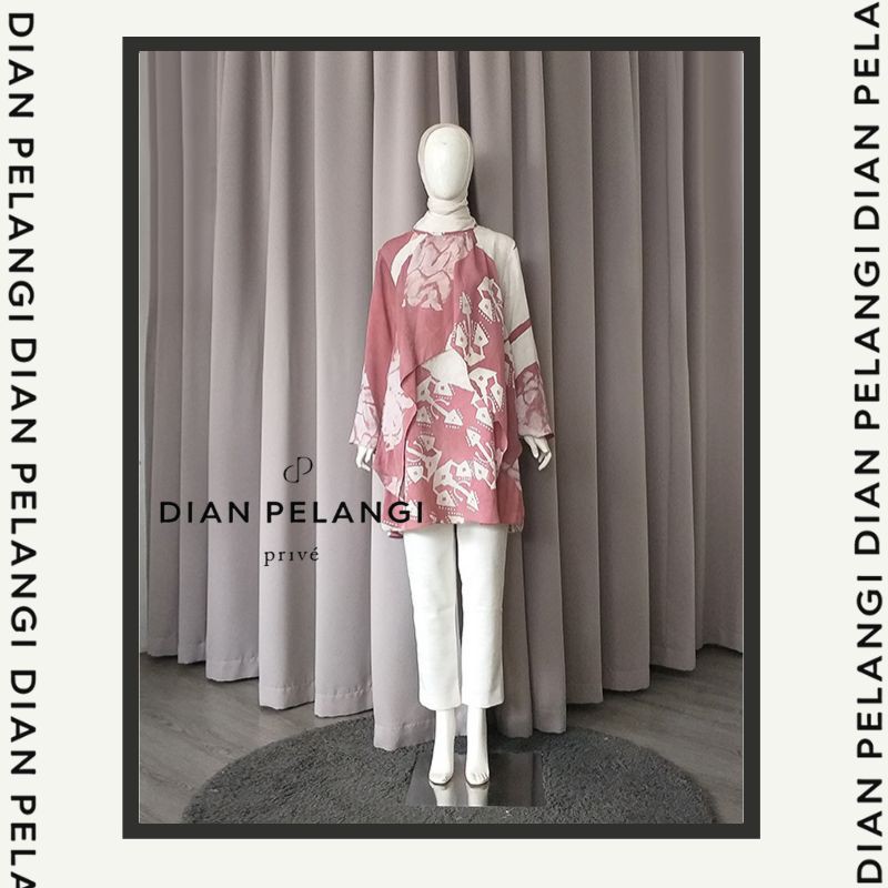 DIAN PELANGI AQILA TUNIK CERUTI ABSTRAK ATASAN WANITA MUSLIM