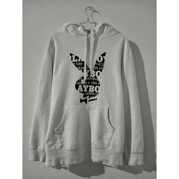 im not human being x playboy