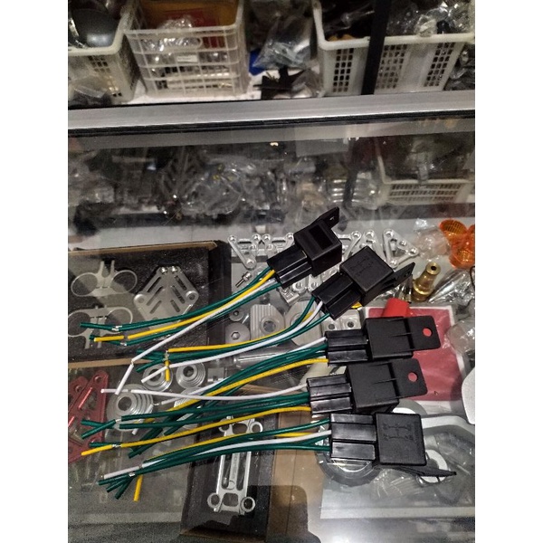 relay-soket riley  + relay kaki empat 4 klakson daymaker