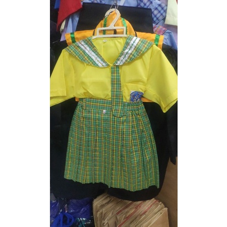Seragam TK Warna Kuning-Hijau Berdasi