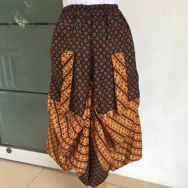 Celana Aladin Batik
