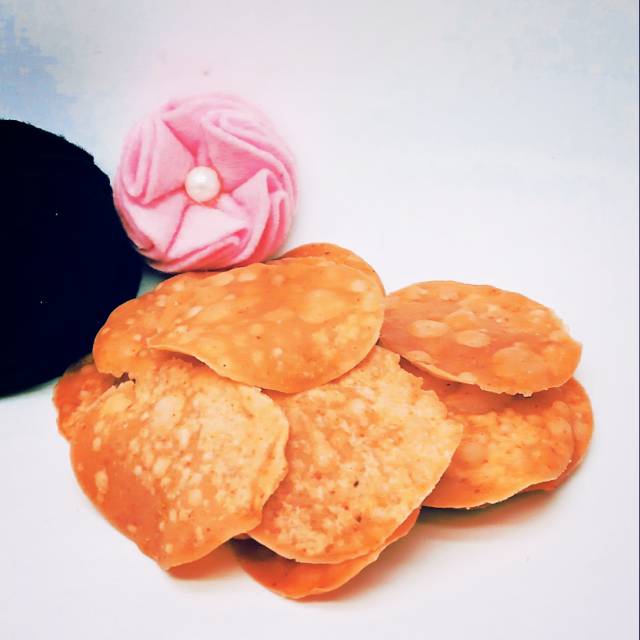 

Keripik bawang eby pedas