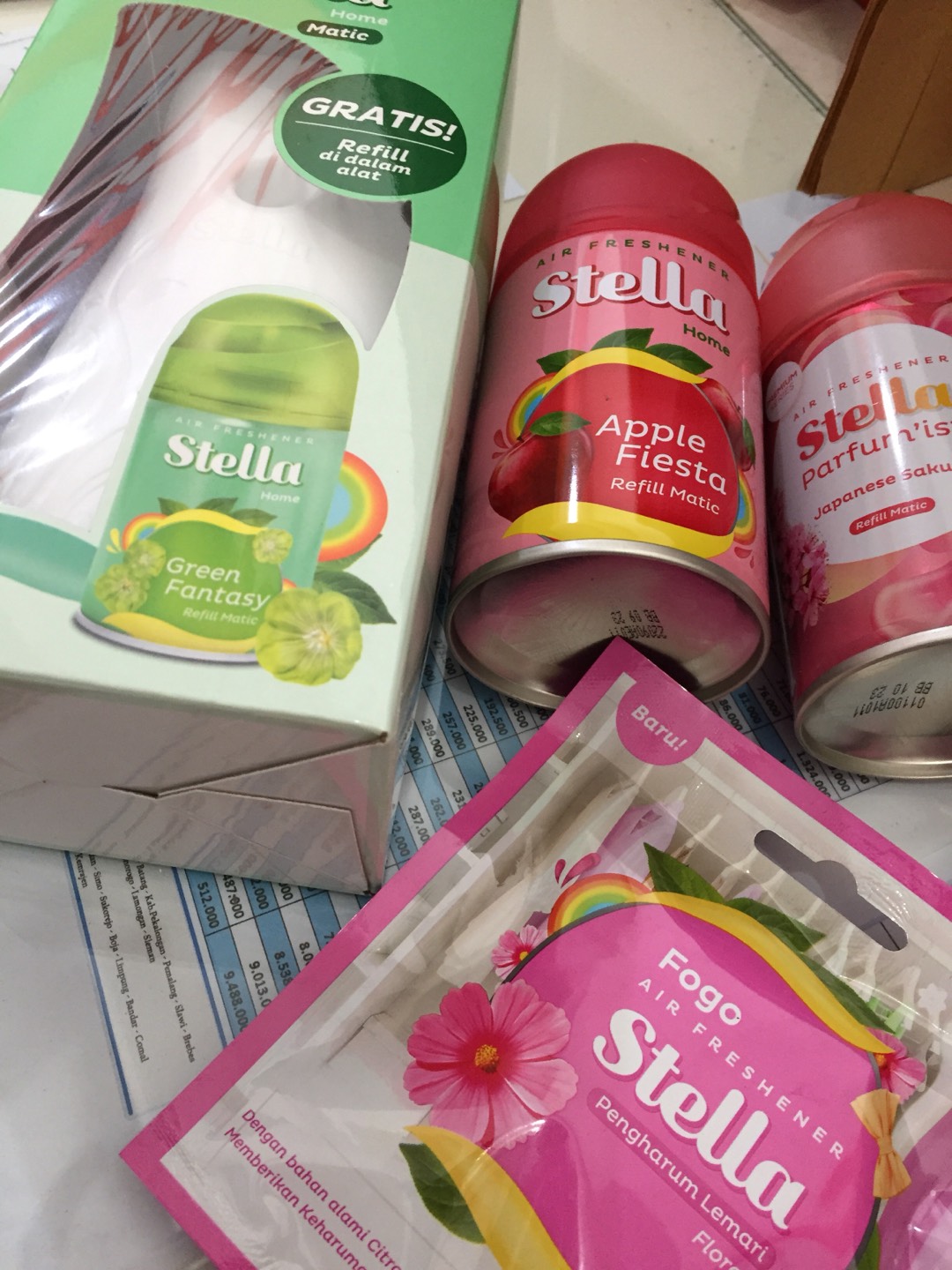 Stella Matic Refill 225ml Sweet Rainbow & Japenese Sakura