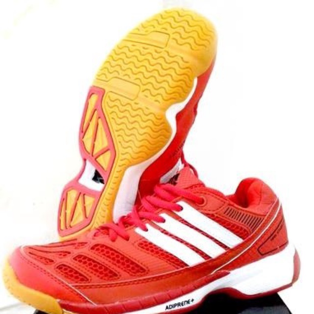 ADIDAS Sepatu Badminton merah