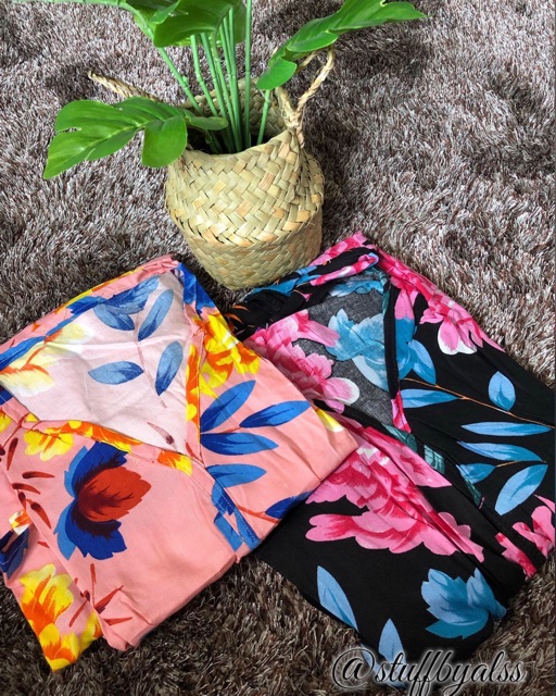 DASTER MANOHARA PENDEK MOTIF BUNGA