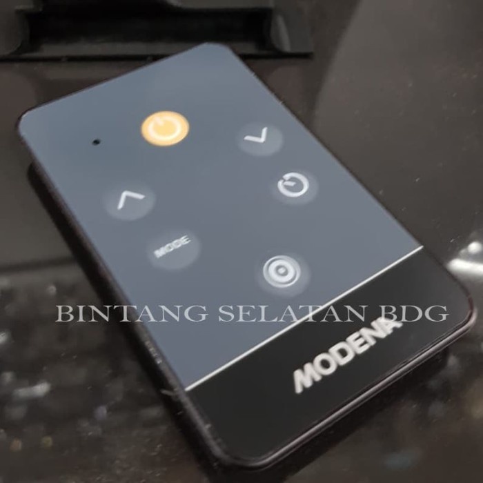 WATER HEATER MODENA PEMANAS AIR LISTRIK ES 10 DR REMOTE CONTROL