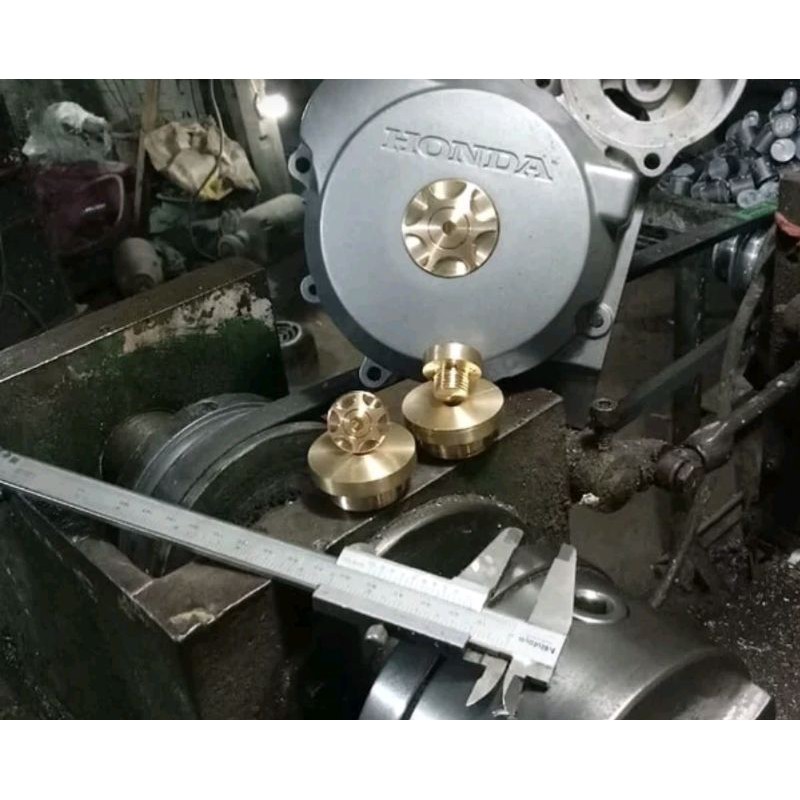 tutup magnet kiri Tiger,Megapro,gl dll