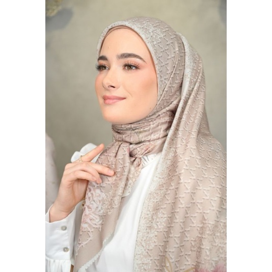 Amour Scarf Oat Large 130x130 cm - Local.ID