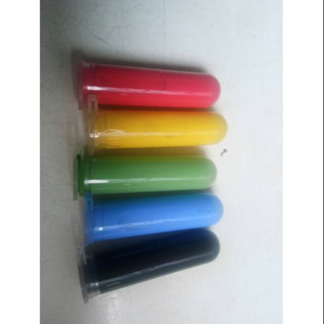 

Cat air mewarnai