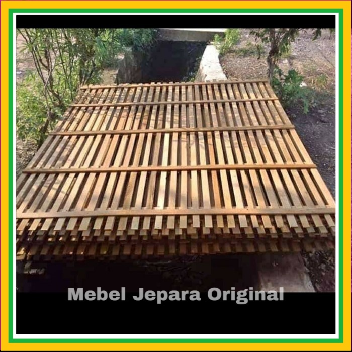 Jual Pagar Taman, Pembatas Tanah, Pagar Pekarangan Kayu Bengkirai