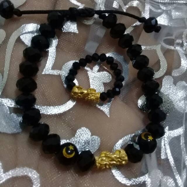 Satu paket gelang+cincin mas hongkong 24k kadar 99,99% berat mas 0.200gr/biji