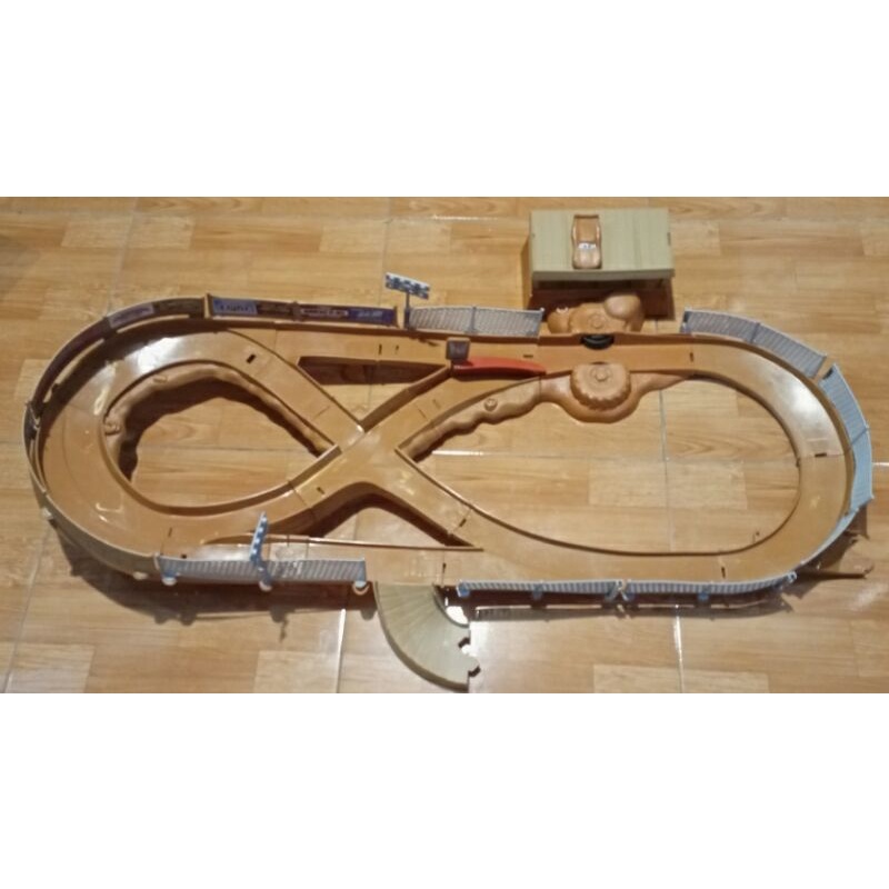 track mobil Disney pixar Thunder criss cross