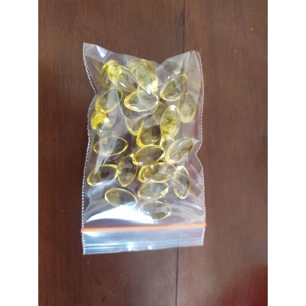 minyak ikan (isi 25 butir) minyak ikan kucing minyak ikan burung dll. nafsu makan kucing