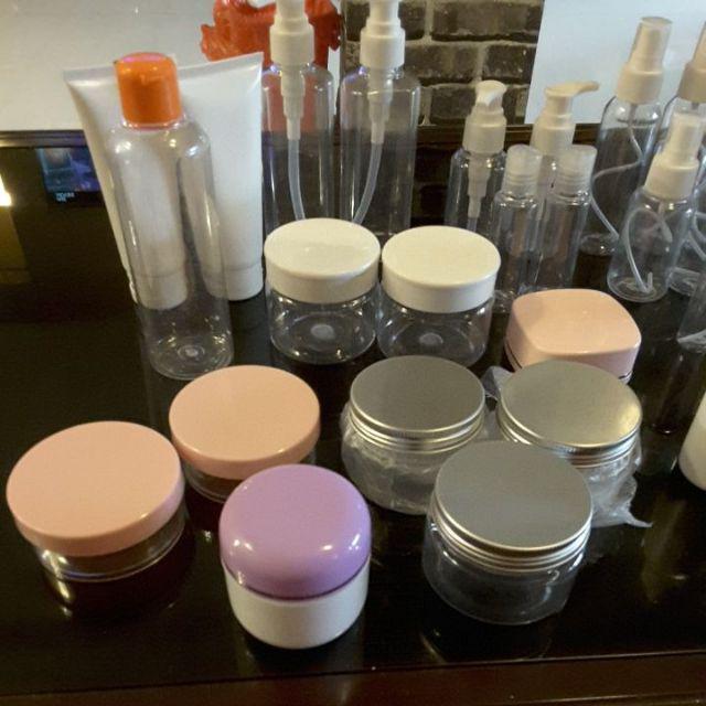 Pot Cream 60 Gr Ungu/putih