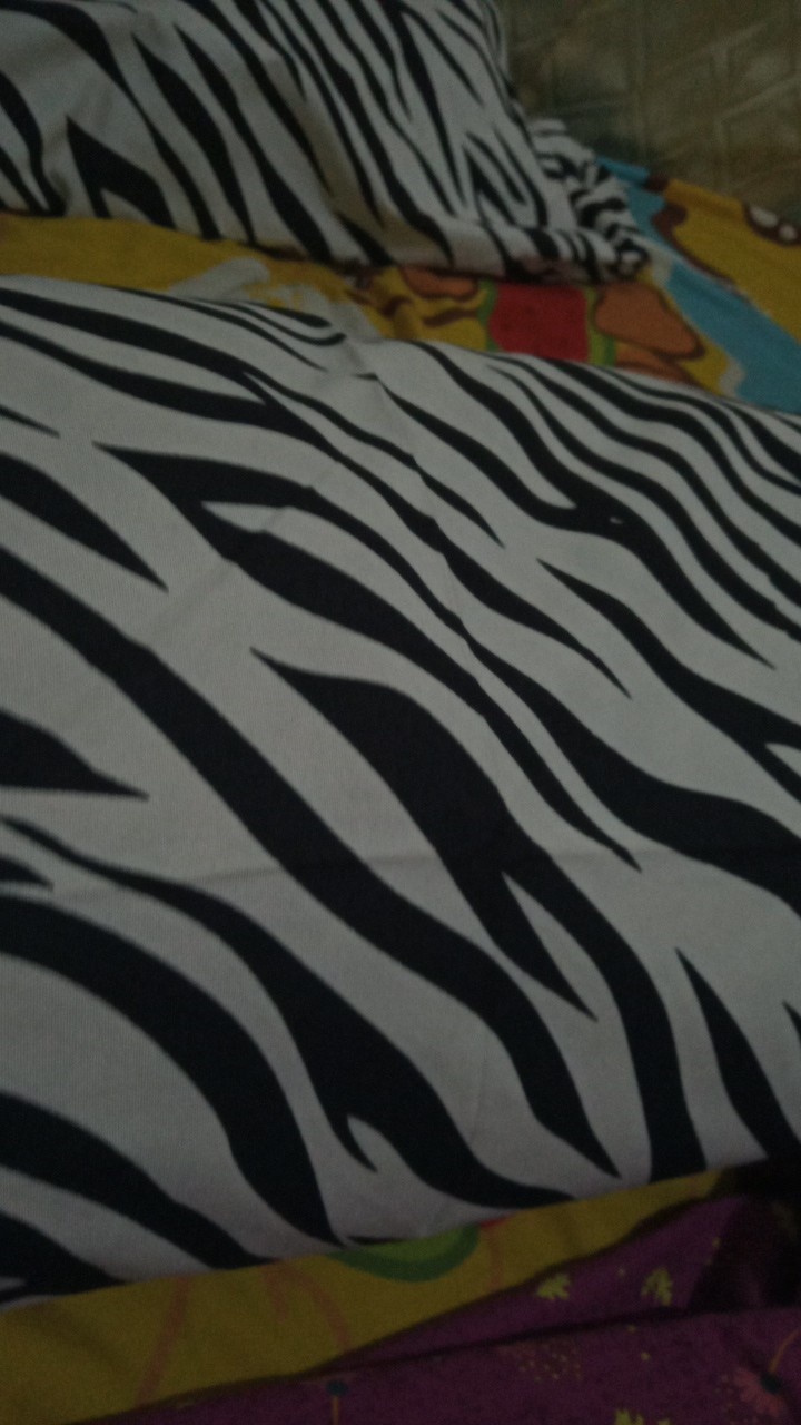 Sprei Abstrak Monochrome Murah No. 1 King 180 / No. 2 Queen 160 / No. 3 Double 120 / Super King 200