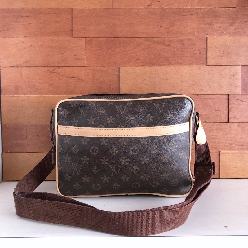 PRELOVED Tas Brand Ala Louis Vuitton Reporter Monogram Vintage 1995 | LV | Sling Bag | Signature