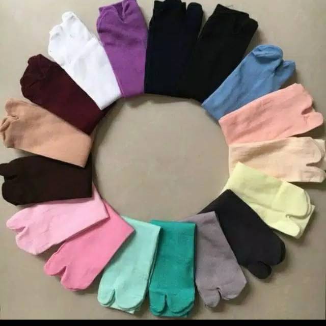 Kaos kaki Jempol/Kaos kaki muslimah