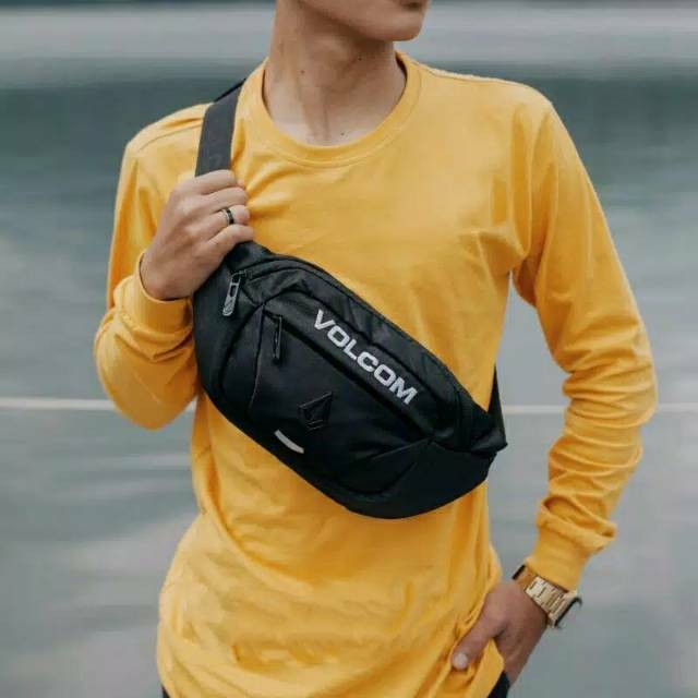 Tas volcom logo besi / waistbag volcom / tas selempang volcom