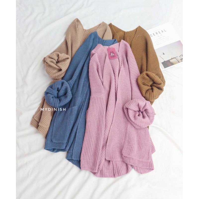 Lady Oversize - Cardigan Rajut Wanita