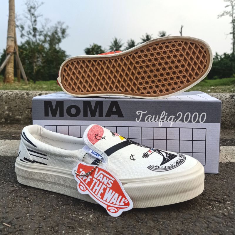 Sepatu Vans Slip On MOMA IMPORT CHINA BNIB Pria Wanita