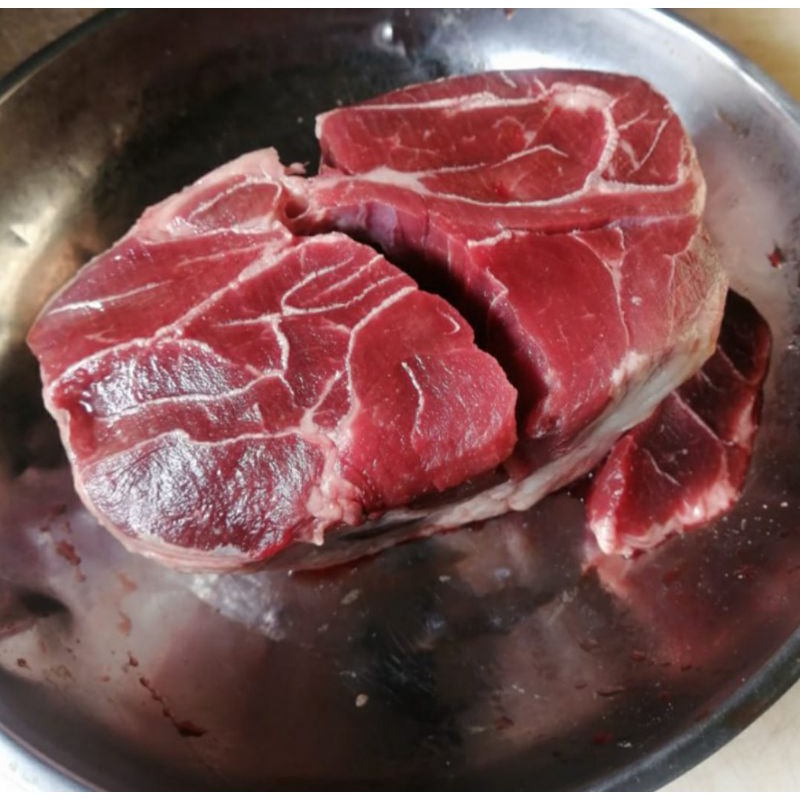 

Daging Sapi Sengkel /Beef Shankle / Shank