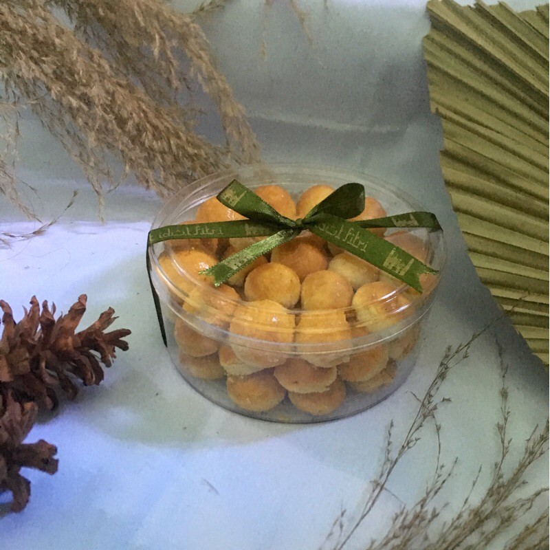 

Kue kering lebaran hari raya Idul Fitri Enak Murah