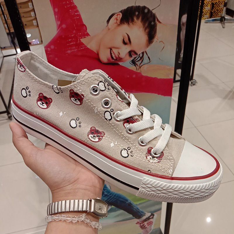 Yongki Komaladi SRD207 Sneaker kekinian wanita