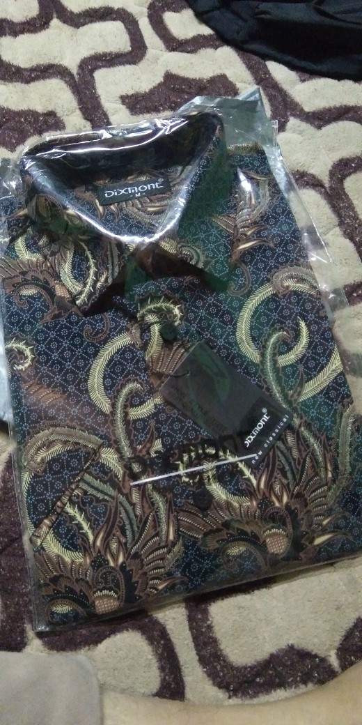 Kemeja Batik Pria Lengan Pendek Bs87 Katun Motif Modern Dixmont Semi Slimfit